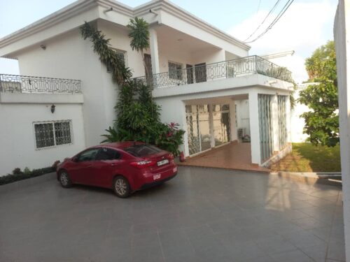 4 bedroom house with 2 bedroom outhouse for rent at Airport Residential Are