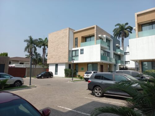 2 bedroom furnished apartments rent in Cantonments near US Embassy in Accra
