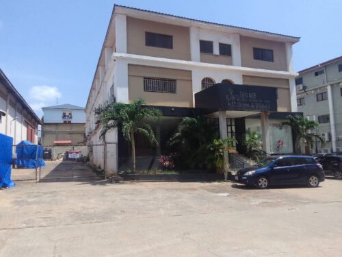 Warehouse / Showroom office space for rent on the Spintex Road near Papaye,