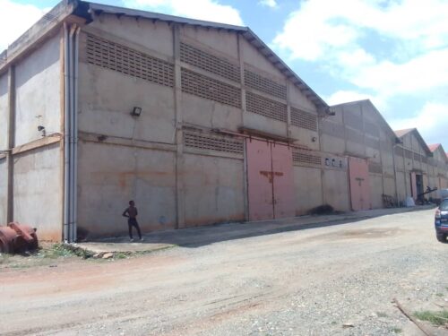 Warehouse for lease or to let on the Spintex Road near Papaye, Ac