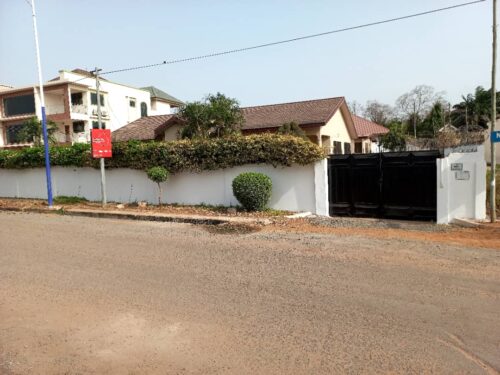 4 bedroom house for rent at North Dzorwulu near Fiesta Royal Hotel in Accra